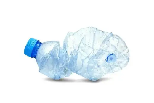 Bouteille en plastique réutilisée - quels sont les vrais risques ?